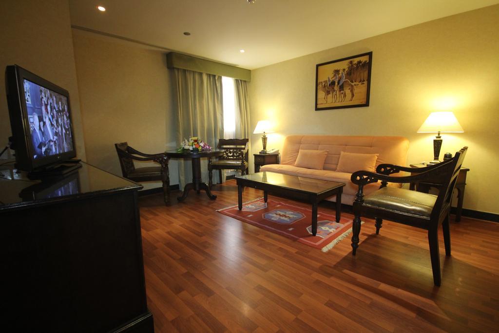 Arabian Courtyard & Hotel Dubai