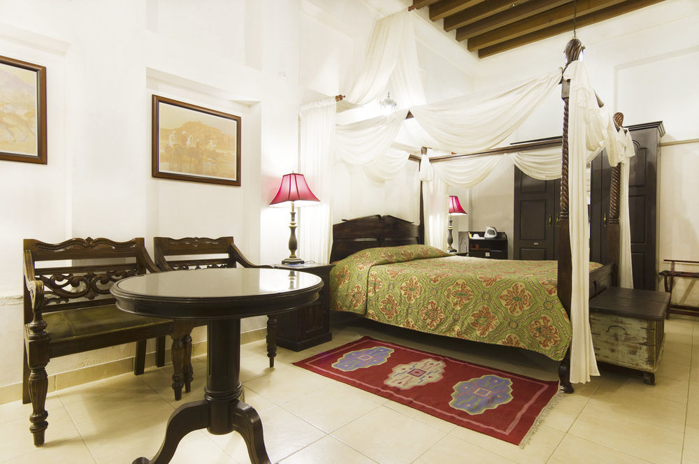 Hotel Arabian Courtyard & 4*