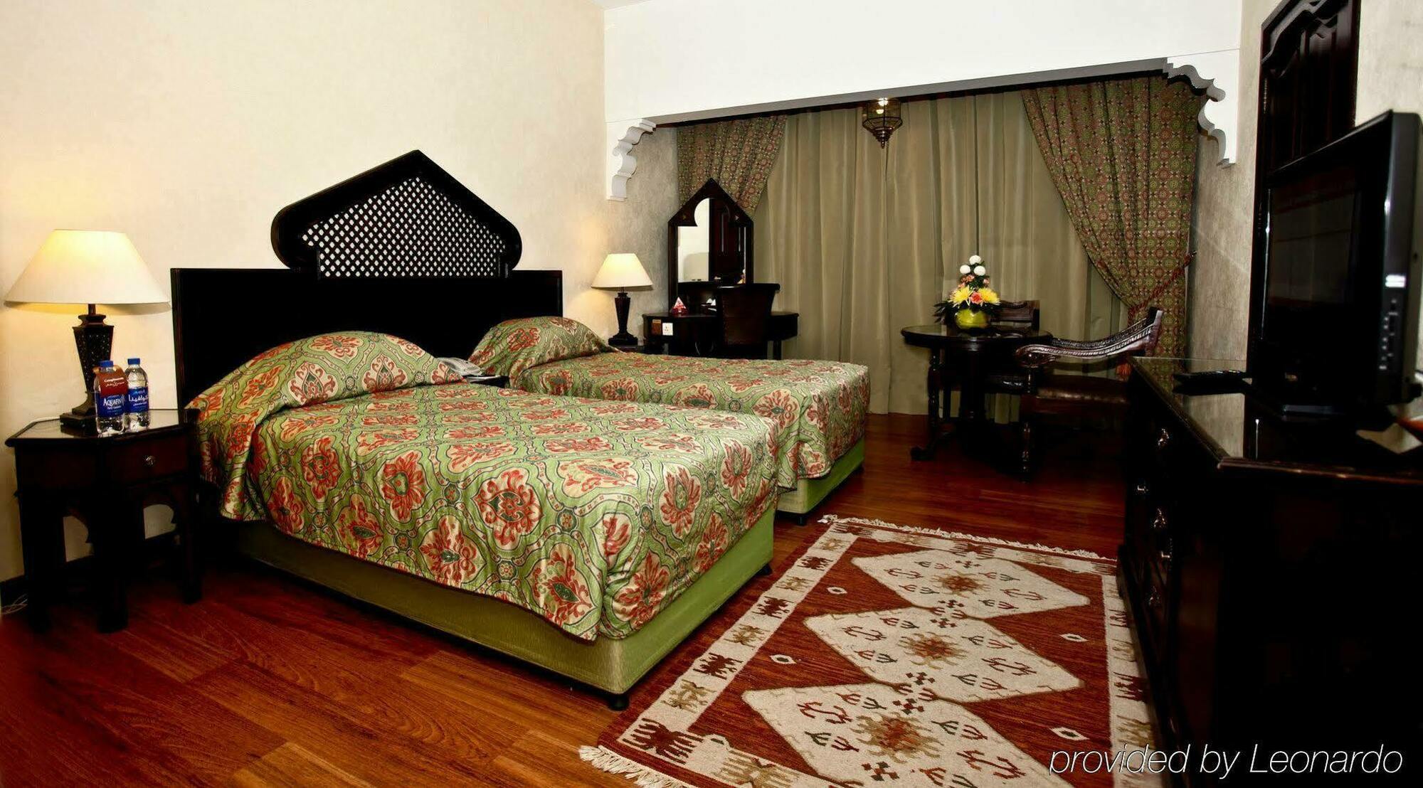 Hotel Arabian Courtyard & 4*